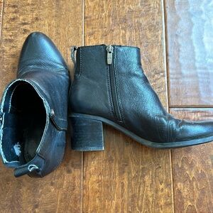 Marc fisher boots